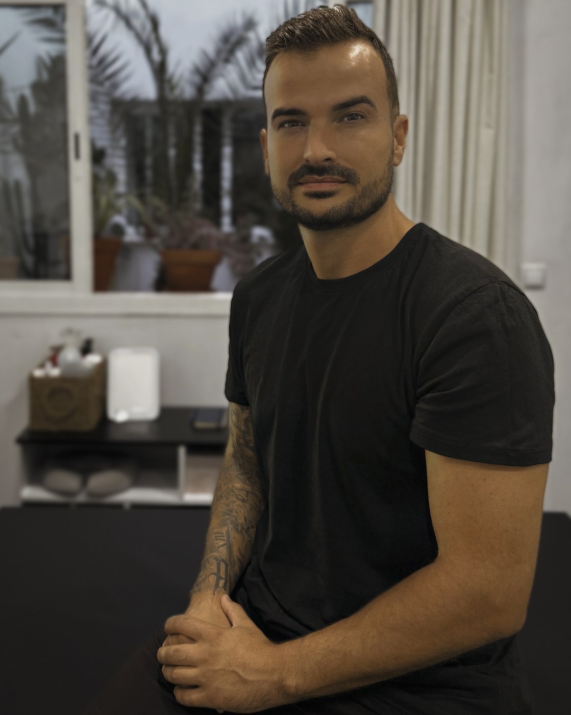 Retrato de Antonio Fernández en la consulta